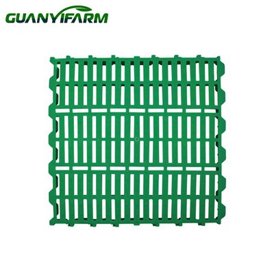 Овчији под од пластичних летвица